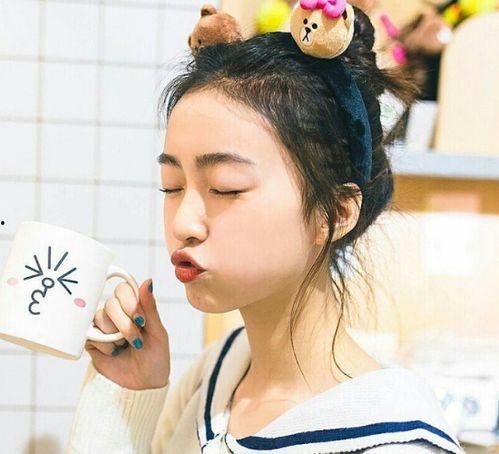 网红吃瓜聊天背景图女